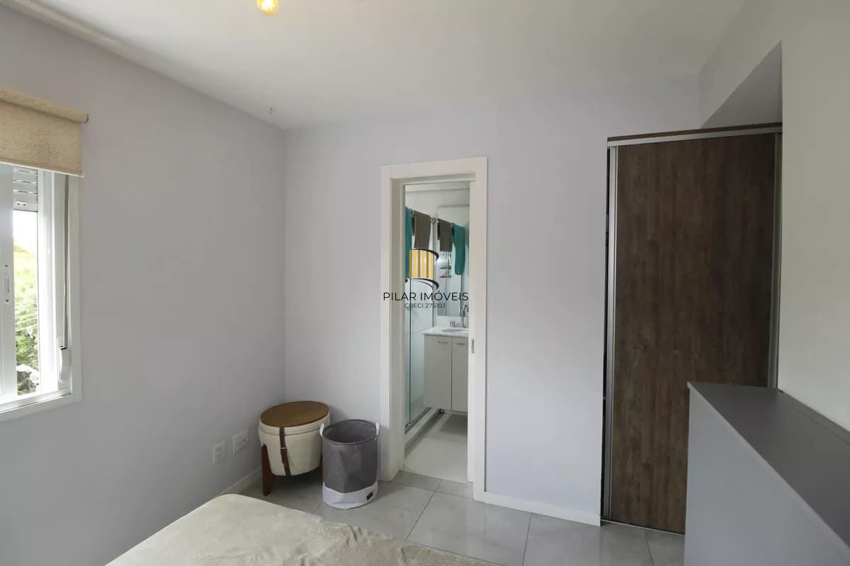 Excelente Apartamento mobiliado, 2 dormitórios para comprar, no Bairro Higienópolis