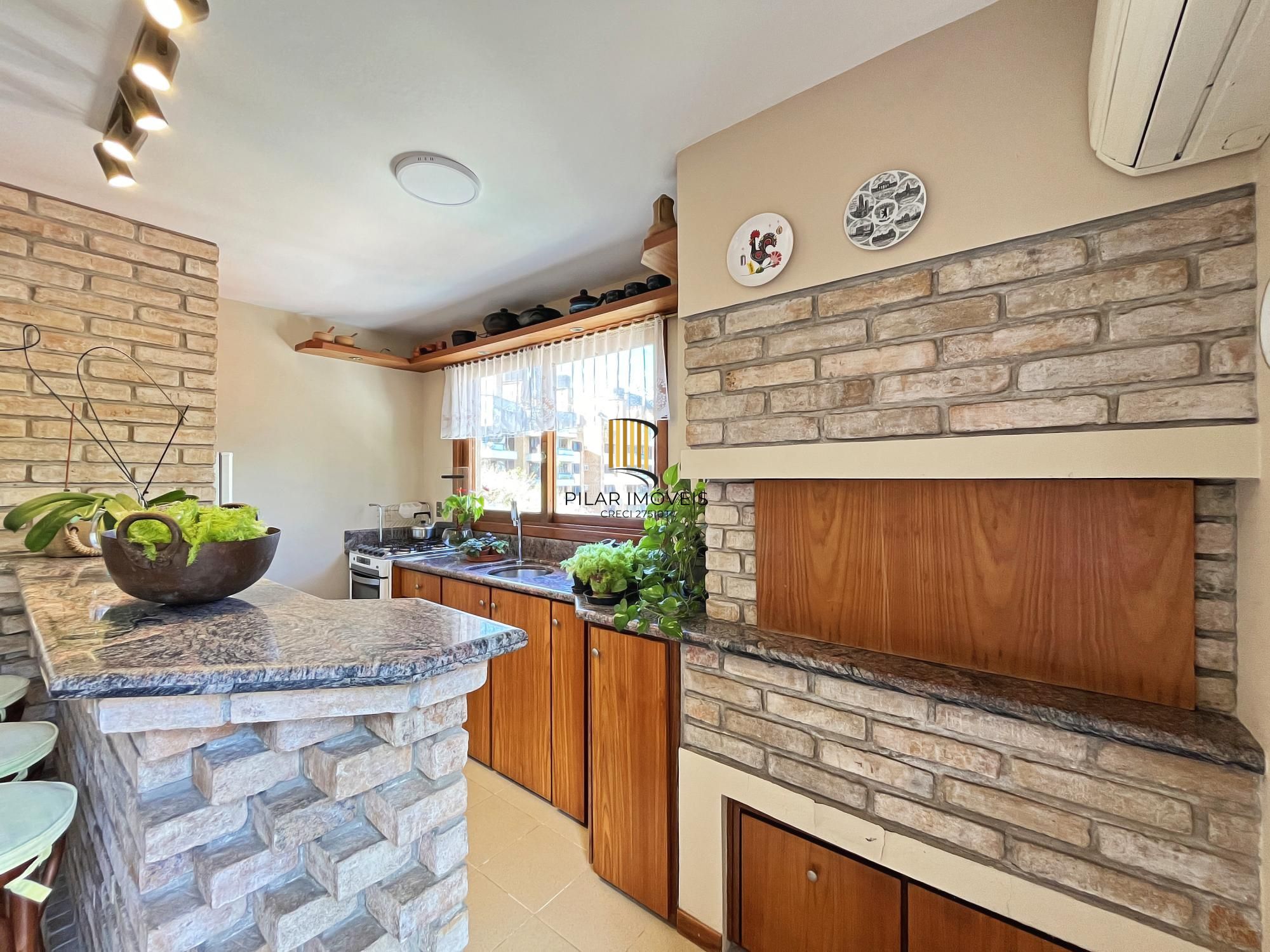 Excelente Cobertura com 3 dormitórios para comprar no Bairro Bela Vista