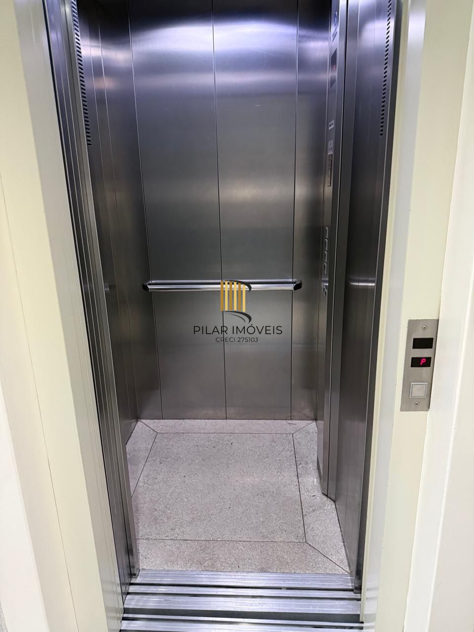 Apartamento com 2 dormitórios para comprar, 68,27 m² Chácara das Pedras - Porto Alegre/RS