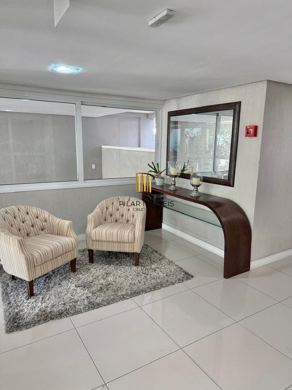 Apartamento com 2 dormitórios para comprar, 68,27 m² Chácara das Pedras - Porto Alegre/RS