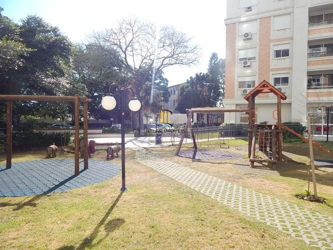 Vende apartamento semi-mobiliado, 3 dormitórios no Condomínio Jardim Novo Higienópolis