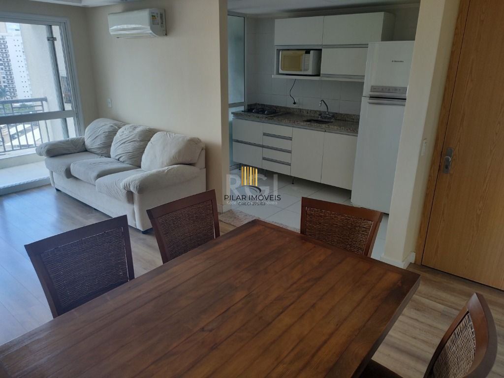 Vende apartamento semi-mobiliado, 3 dormitórios no Condomínio Jardim Novo Higienópolis
