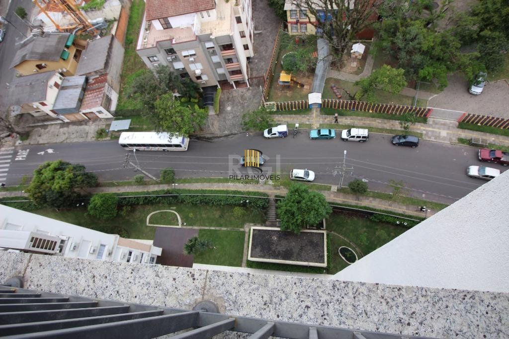 Vende apartamento semi-mobiliado, 3 dormitórios no Condomínio Jardim Novo Higienópolis