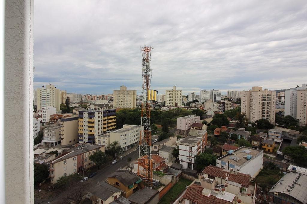 Vende apartamento semi-mobiliado, 3 dormitórios no Condomínio Jardim Novo Higienópolis