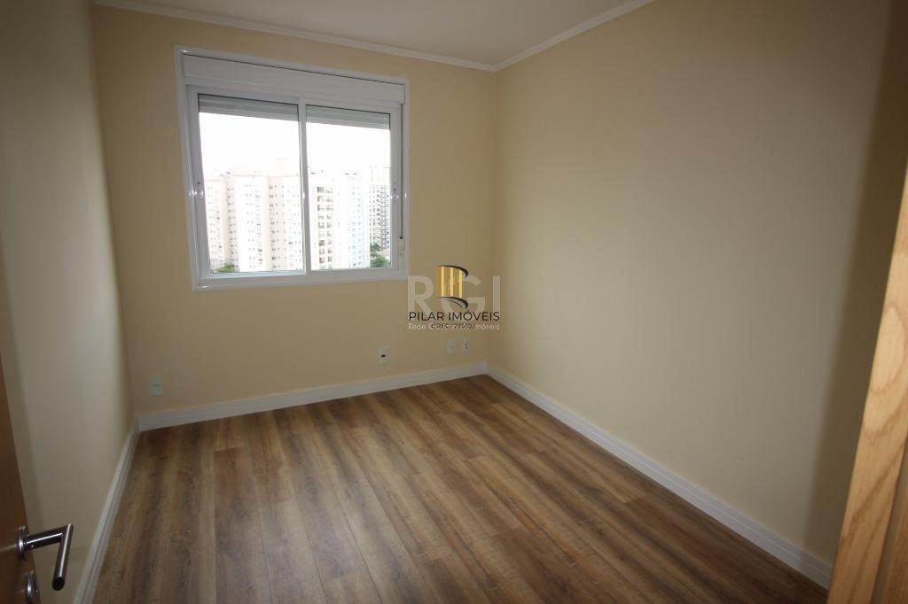 Vende apartamento semi-mobiliado, 3 dormitórios no Condomínio Jardim Novo Higienópolis