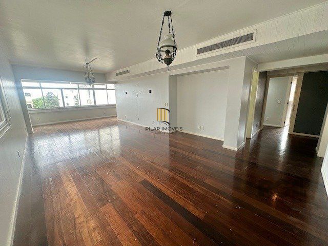Excelente Apartamento Para Comprar  Próximo ao Hospital Moinhos de Vento com 196 m² privativos