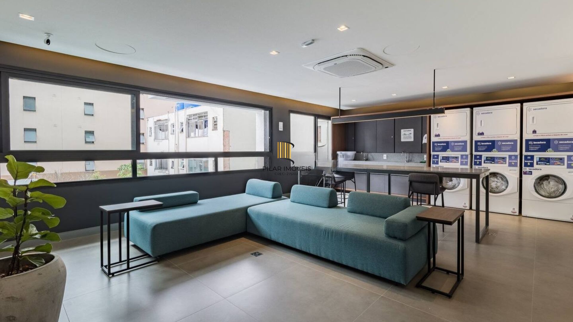Studio completamente mobiliado e equipado, para comprar, localizado no GO Rio Branco