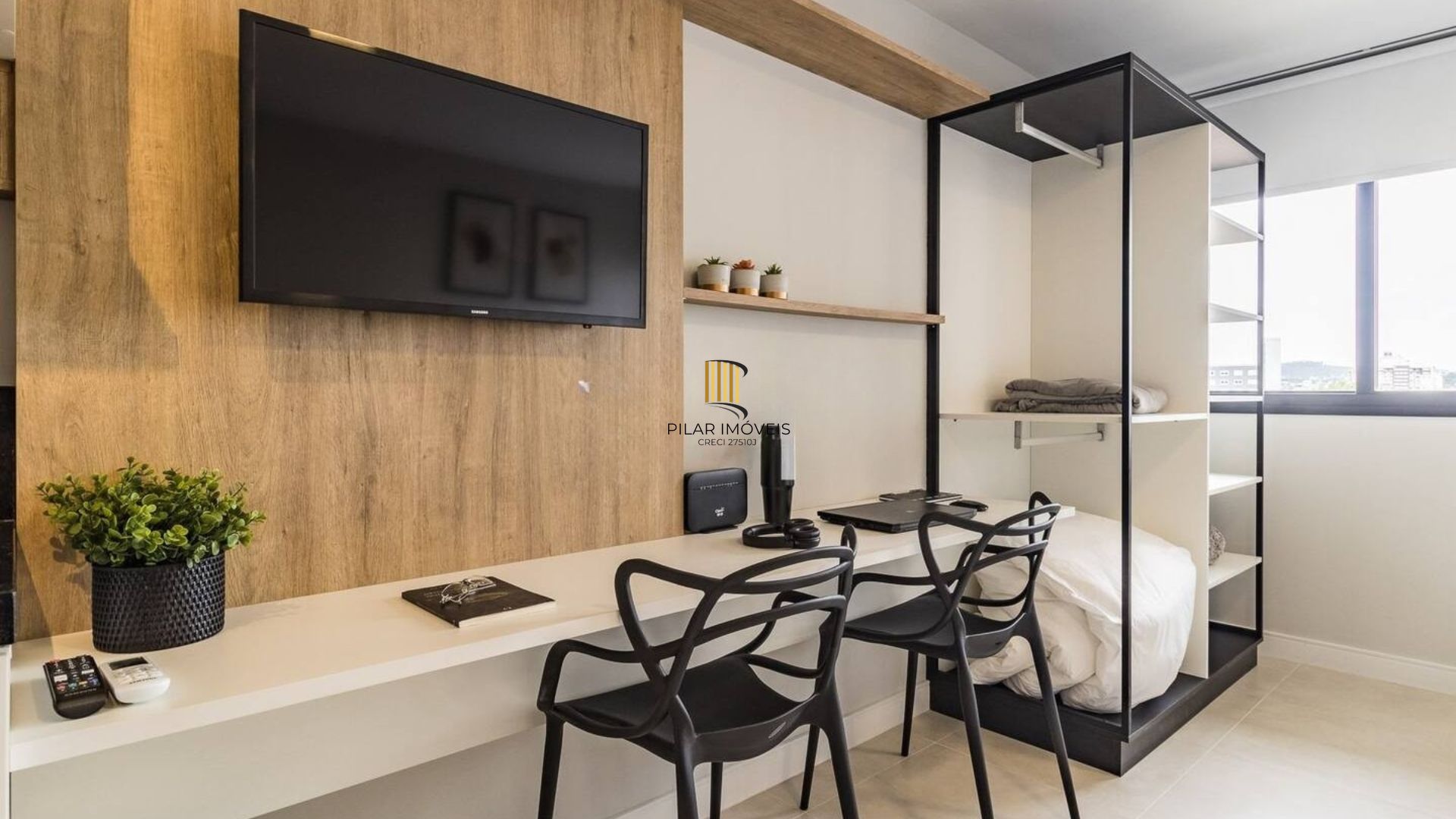 Studio completamente mobiliado e equipado, para comprar, localizado no GO Rio Branco