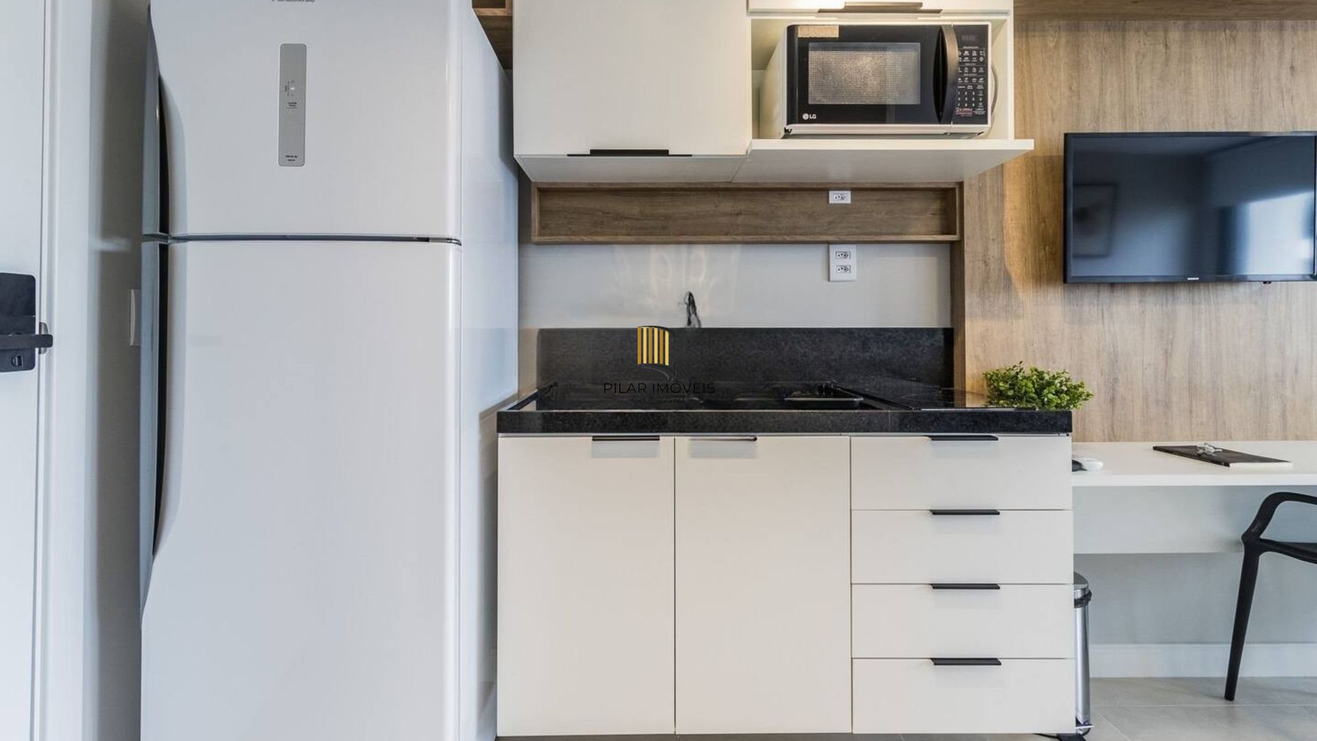 Studio completamente mobiliado e equipado, para comprar, localizado no GO Rio Branco