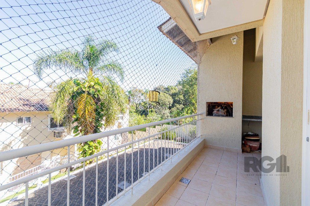 Casa para Comprar no Condomínio Pier 39, bairro Pedra Redonda