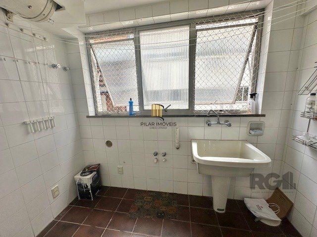 Excelente Apartamento Para Comprar  Próximo ao Hospital Moinhos de Vento com 196 m² privativos