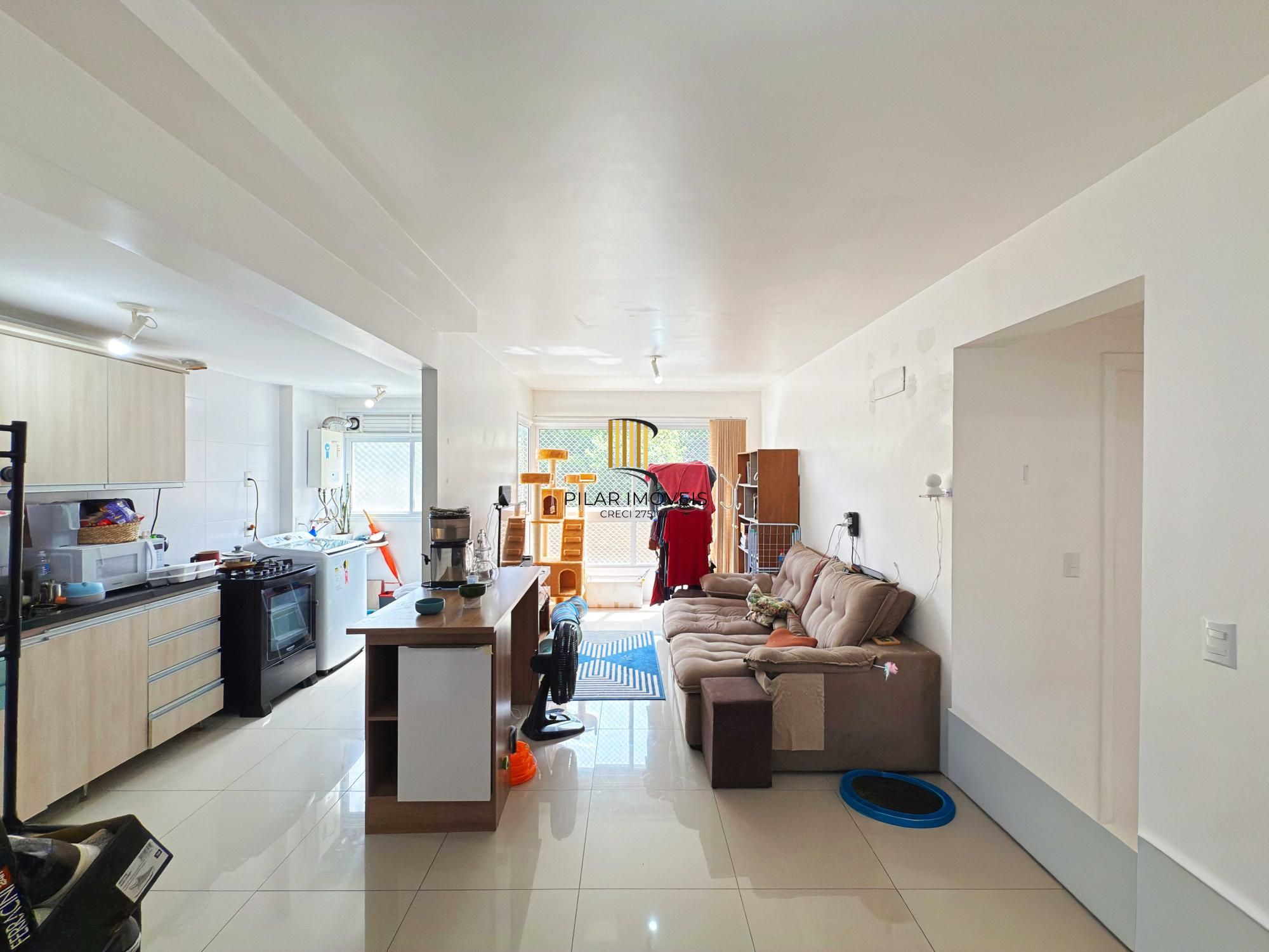 Lindo apartamento de 2 dormitórios e uma vaga de garagem