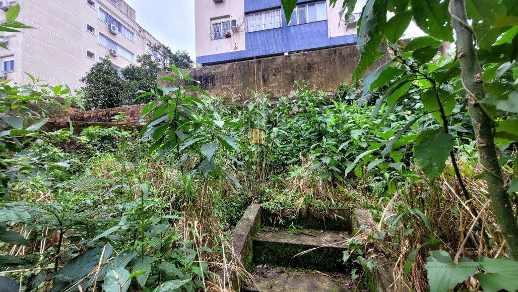 Terreno com 360m² privativos à venda por R$450.000,00