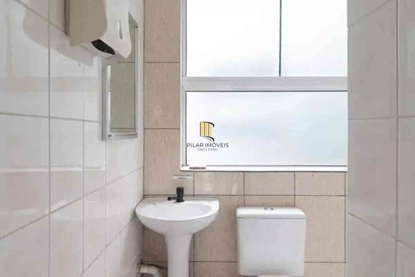 Excelente Sobreloja no Centro Histórico