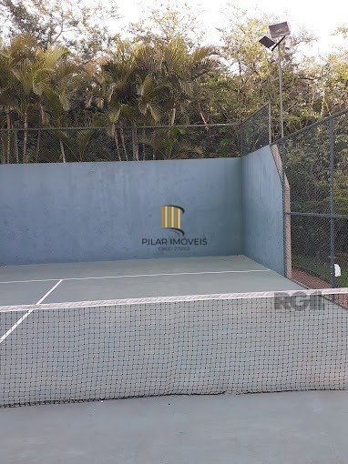 vende exelente casa com 442m² , 4 dormitórios Suíte, garagem para 4 carros