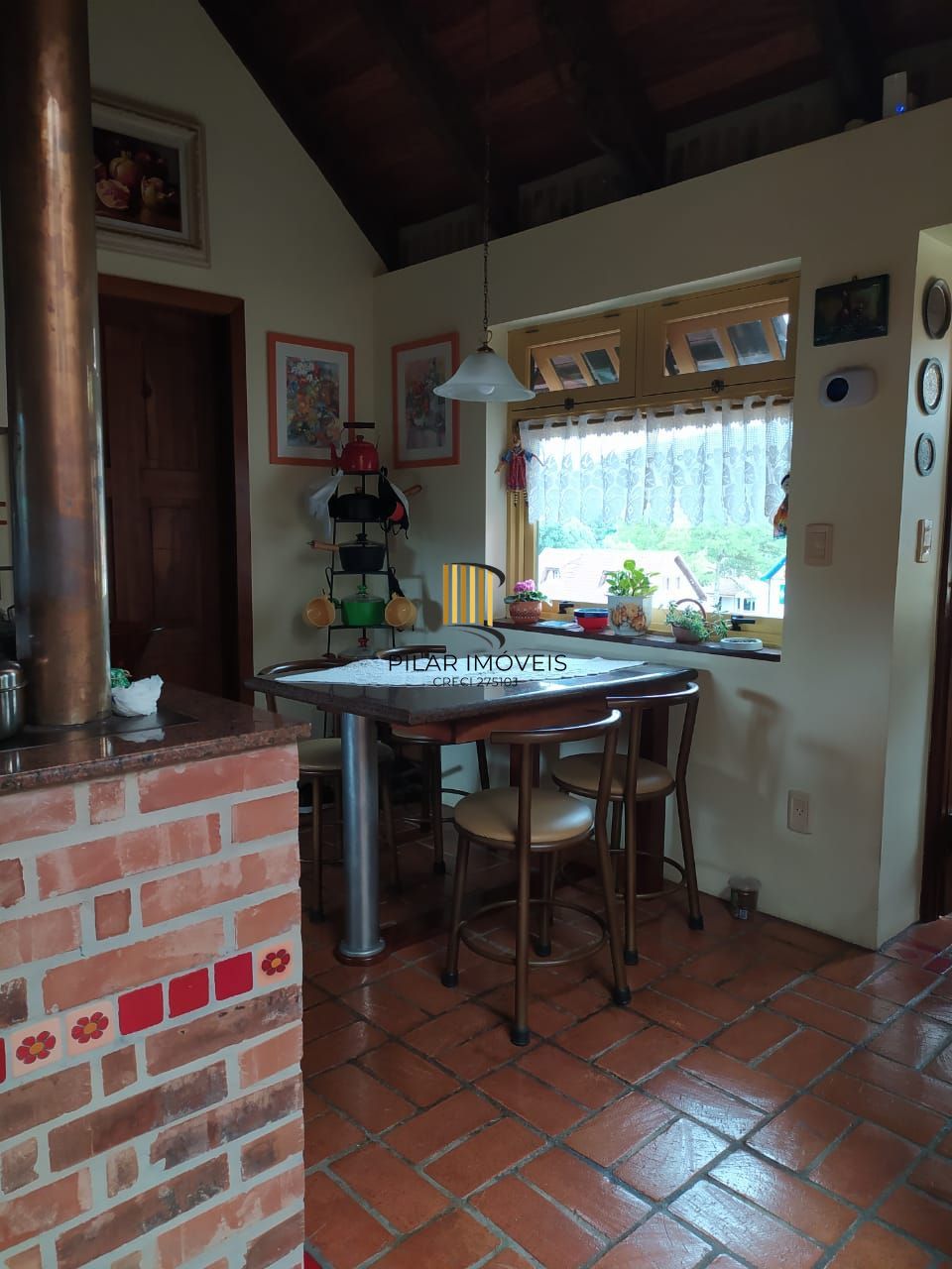 Área para comprar com casas Enxaimel em Nova Petrópolis.
