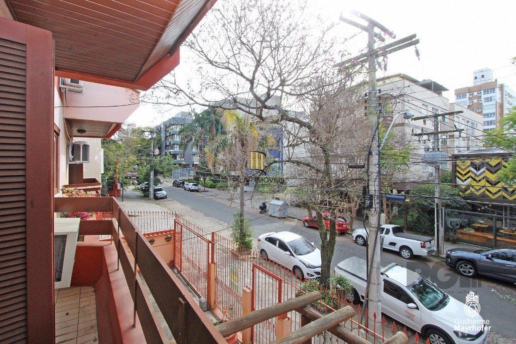 Casa de 250m² Para comprar no Bairro Mont Serrat  Por R$1.125.000,00