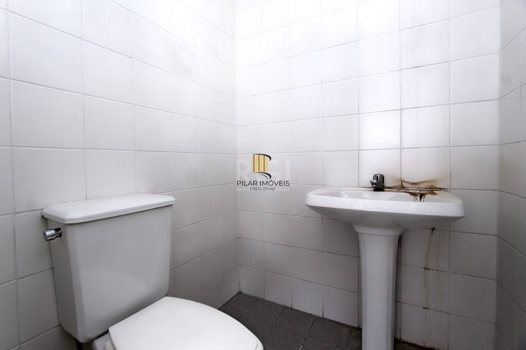 Conjunto, 131 m² Para Comprar  por R$ 990.000,00 Três Figueiras - Porto Alegre