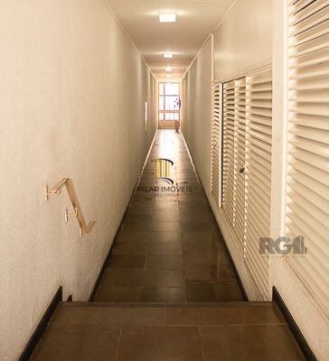 Sala comercial para comprar com ótima iluminação