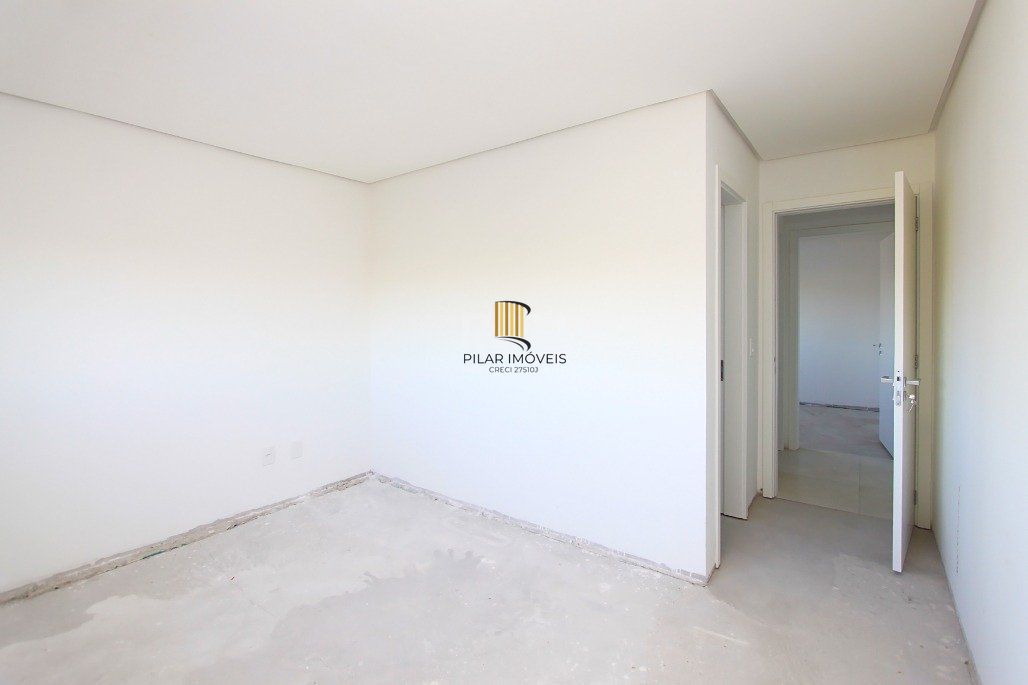 Apartamento Para Comprar no bairro Jardim Botânico com 2 quartos (1 suíte)
