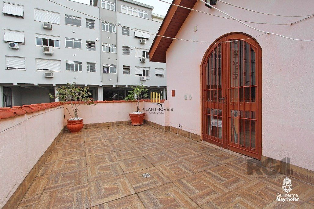 Casa de 250m² Para comprar no Bairro Mont Serrat  Por R$1.125.000,00