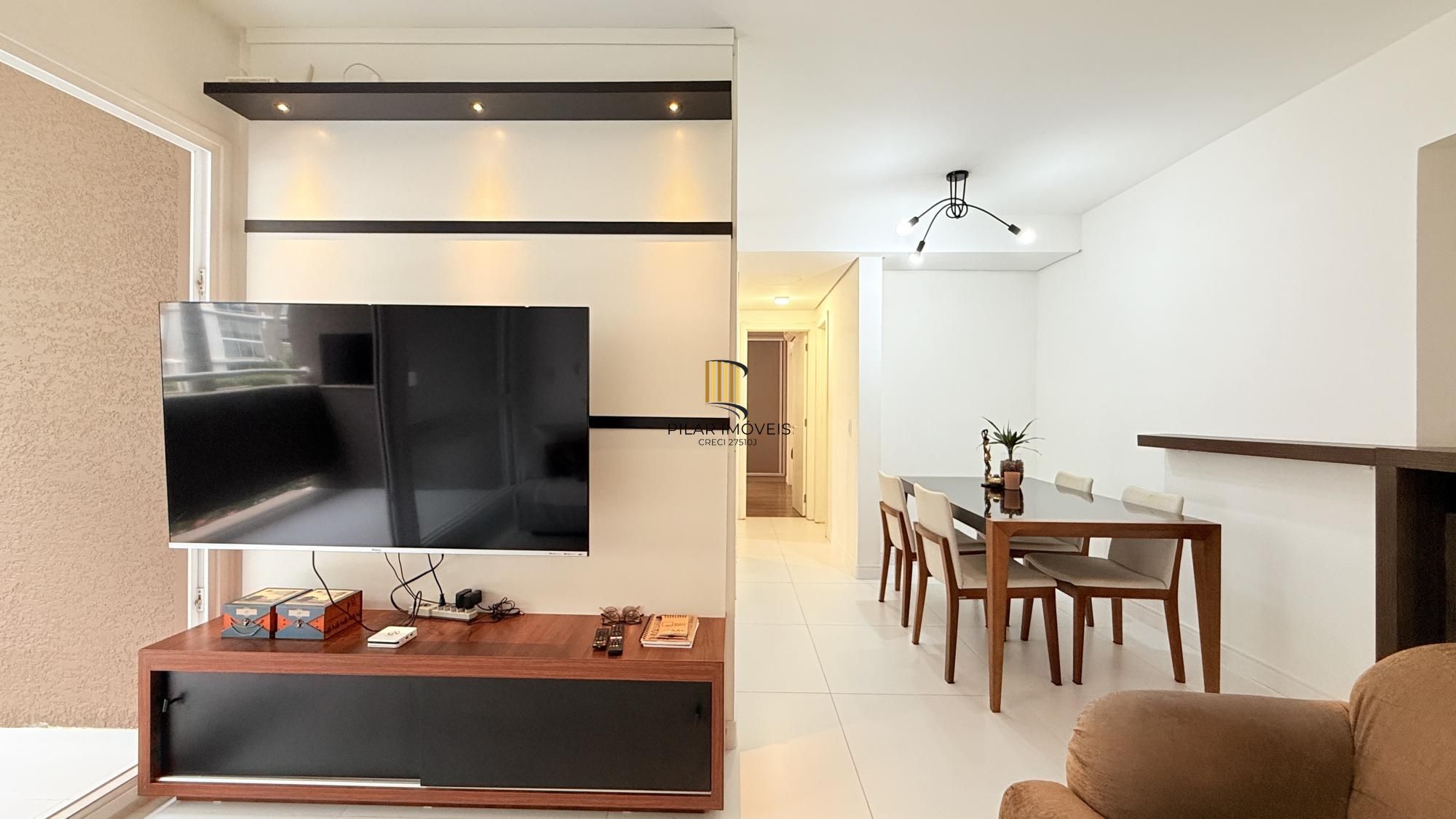 3 Dormitórios com Suíte | 90m² | Lareira e Churrasqueira | Bravo Melnick