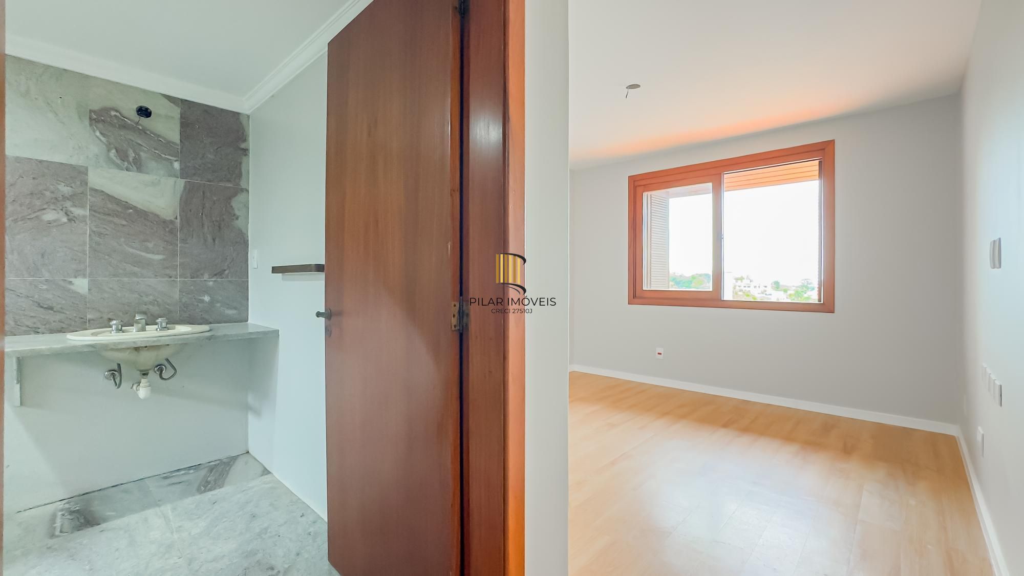 CASA CHACARA DAS PEDRAS 207 METROS , COMPLETAMENTE REFORMADA