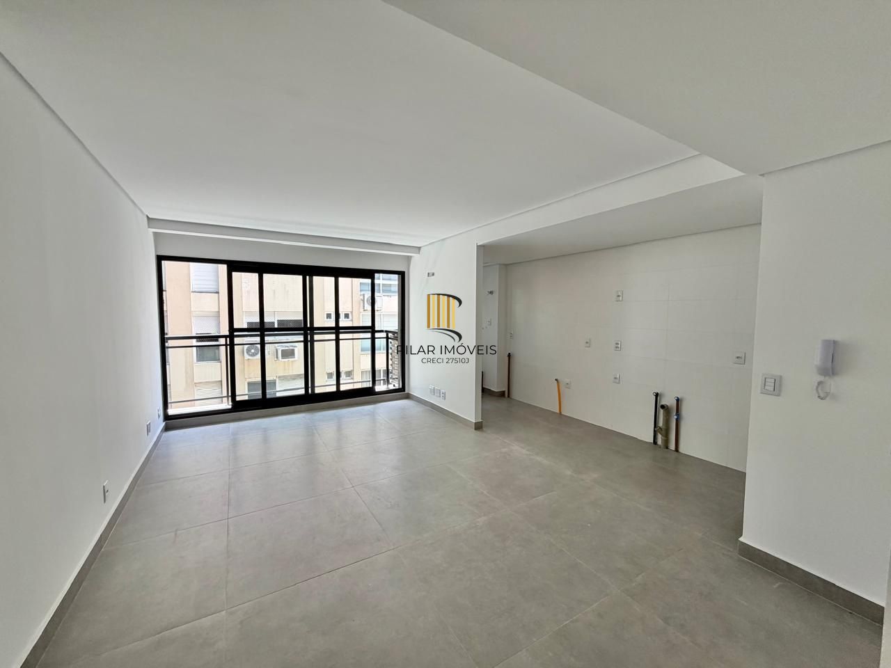 Excelente apartamento a venda no ITA123, com 2 domitórios no bairro Jardim Botânico.