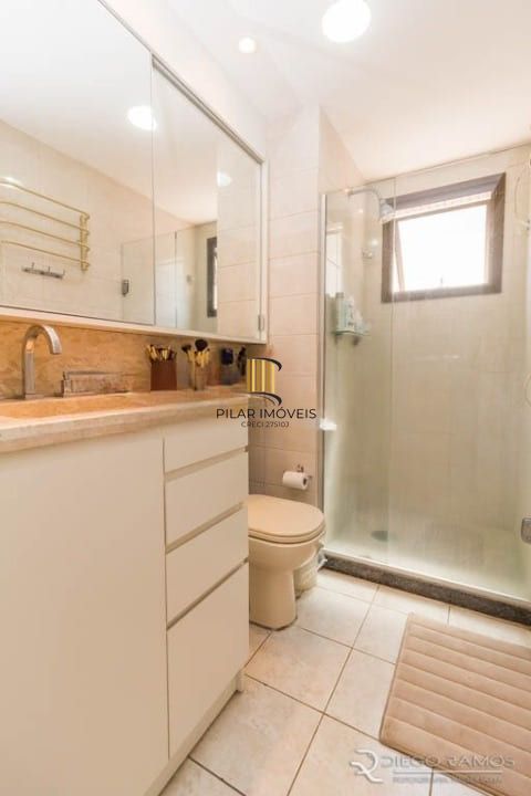 Apartamento Semimobiliado de 3 Quartos no Bairro Boa Vista