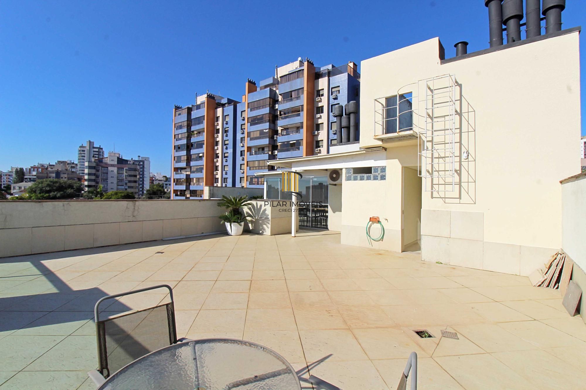 Apartamento a venda semi-mobiliado com dois dormitórios no bairro São João/PoA