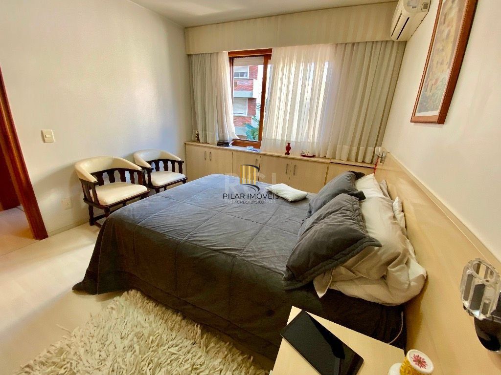 Apartamento Com 2 dormitórios Para comprar , 129 m² - Petrópolis - Porto Alegre