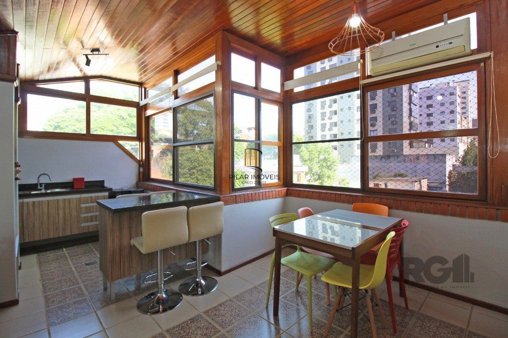 Cobertura Para comprar no Bairro Petrópolis com 3 quartos