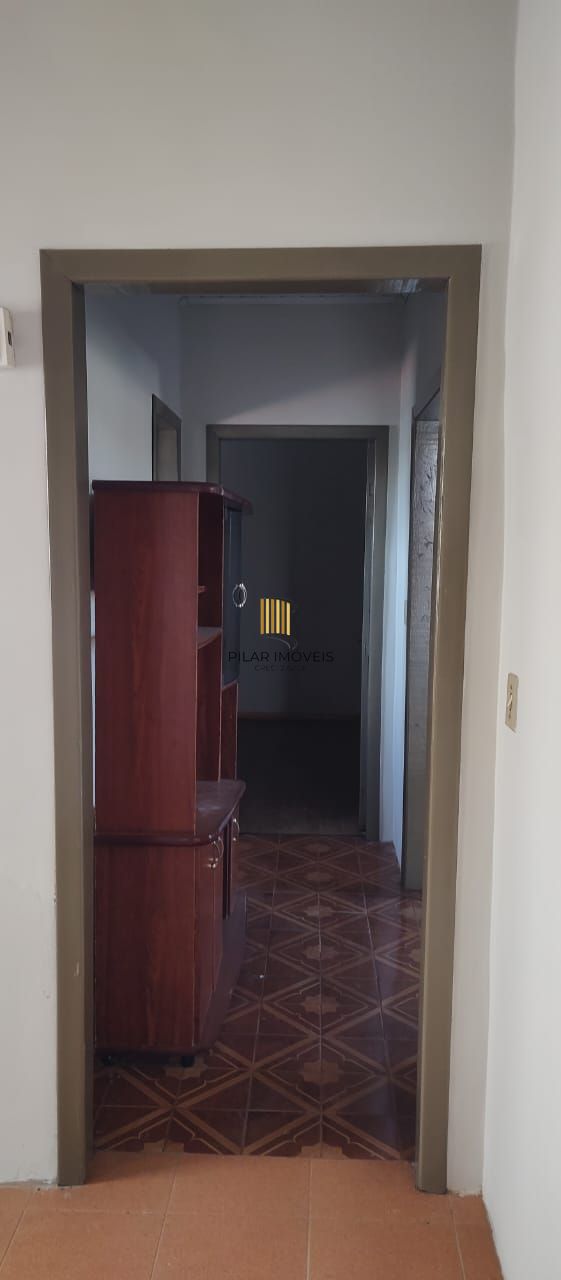Vende Casa Comercial com deposito nos fundos, 289,80m²