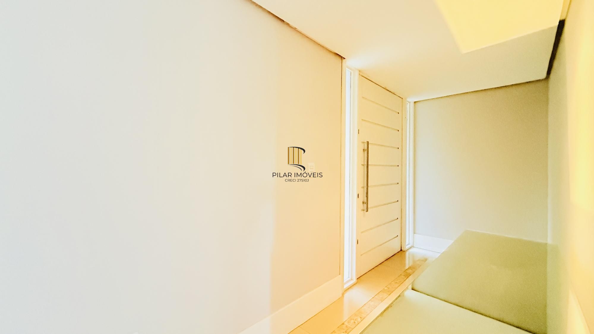 Cobertura Duplex de 318m com Piscina Privativa, Energia Solar e Vista Panorâmica