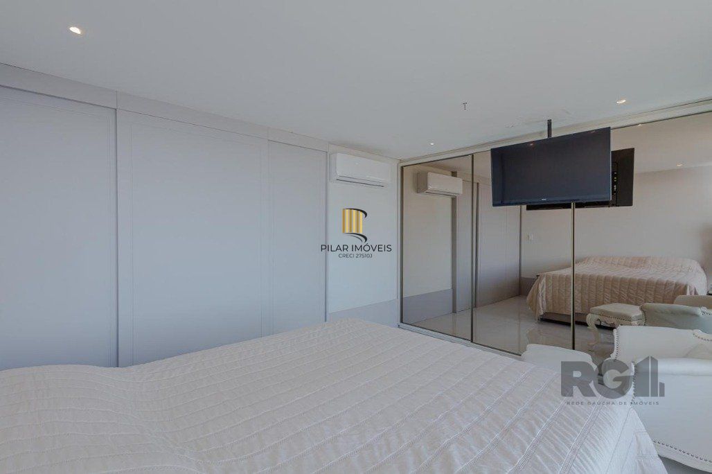 Linda Cobertura para comprar  com 3 dormitorios no Parigi Residence Service
