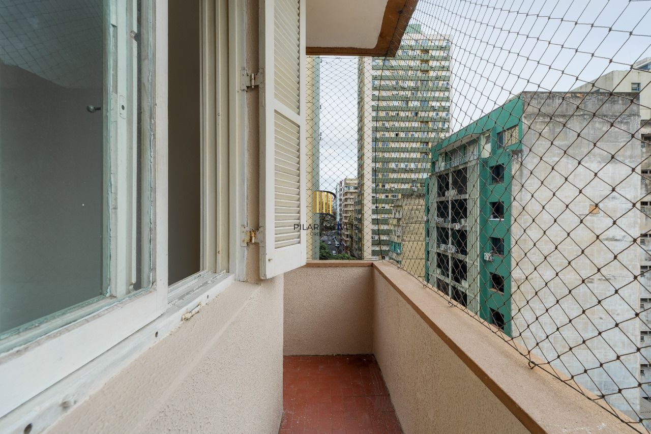 Apartamento para comprar com  68m²  no Centro Histórico