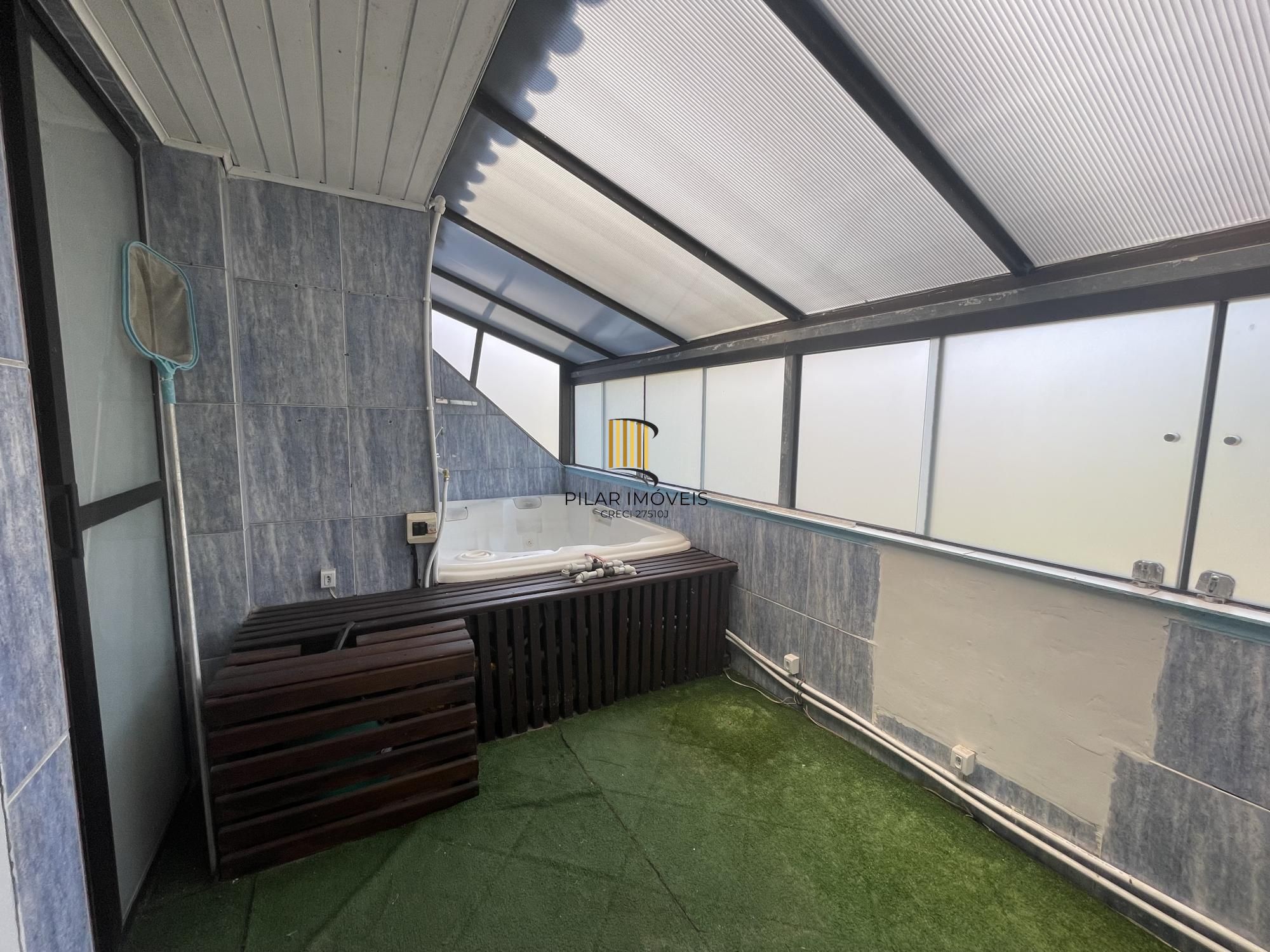 Cobertura Exclusiva com Terraço e Jacuzzi