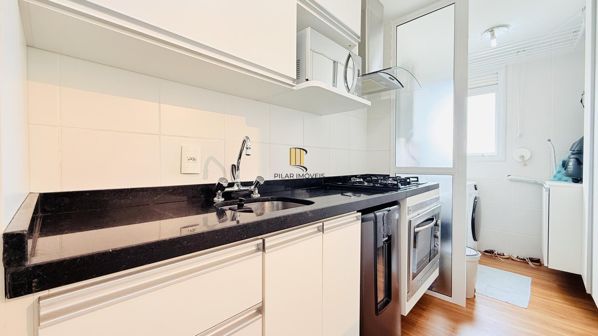 Excelente apartamento a venda com 2 dormitórios no bairro Passo d areia.