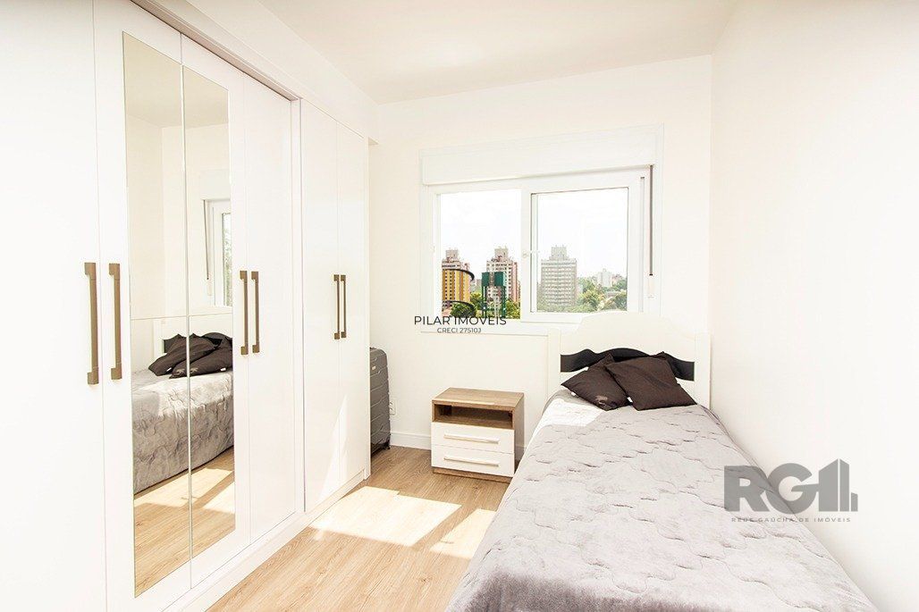Apto 2 dorms 1 suíte, 1 vaga em condomínio com infra completa