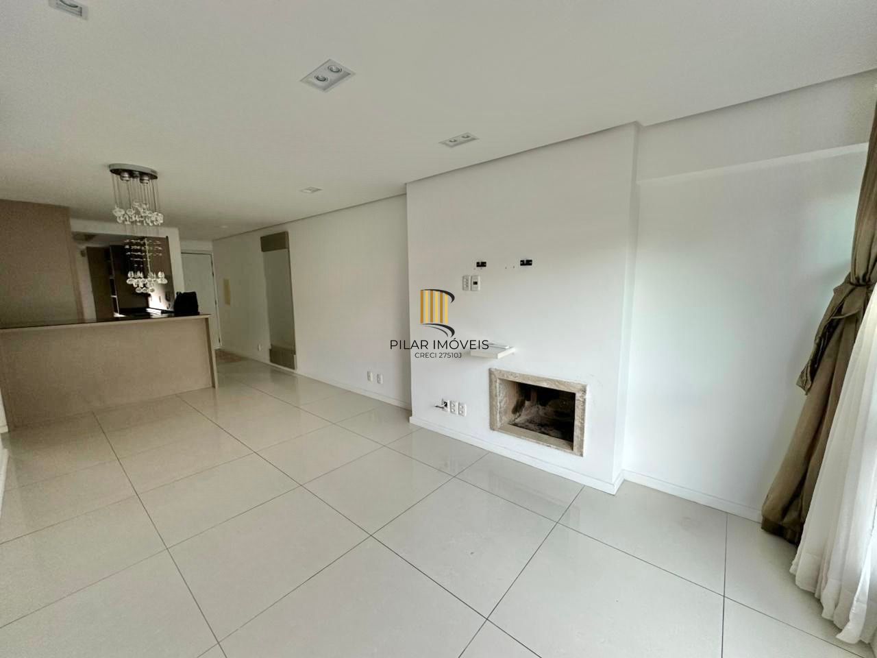 Apartamento com 2 dormitórios para comprar, 68,27 m² Chácara das Pedras - Porto Alegre/RS