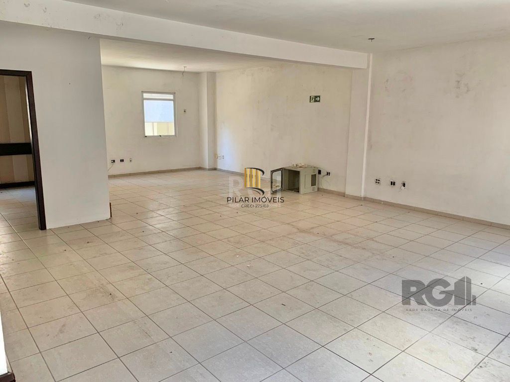 Ótimo Prédio Para comprar no Bairro Independência na Avenida Mostardeiro próximo ao Parcão