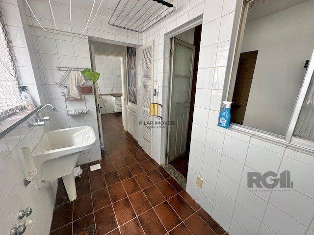 Excelente Apartamento Para Comprar  Próximo ao Hospital Moinhos de Vento com 196 m² privativos