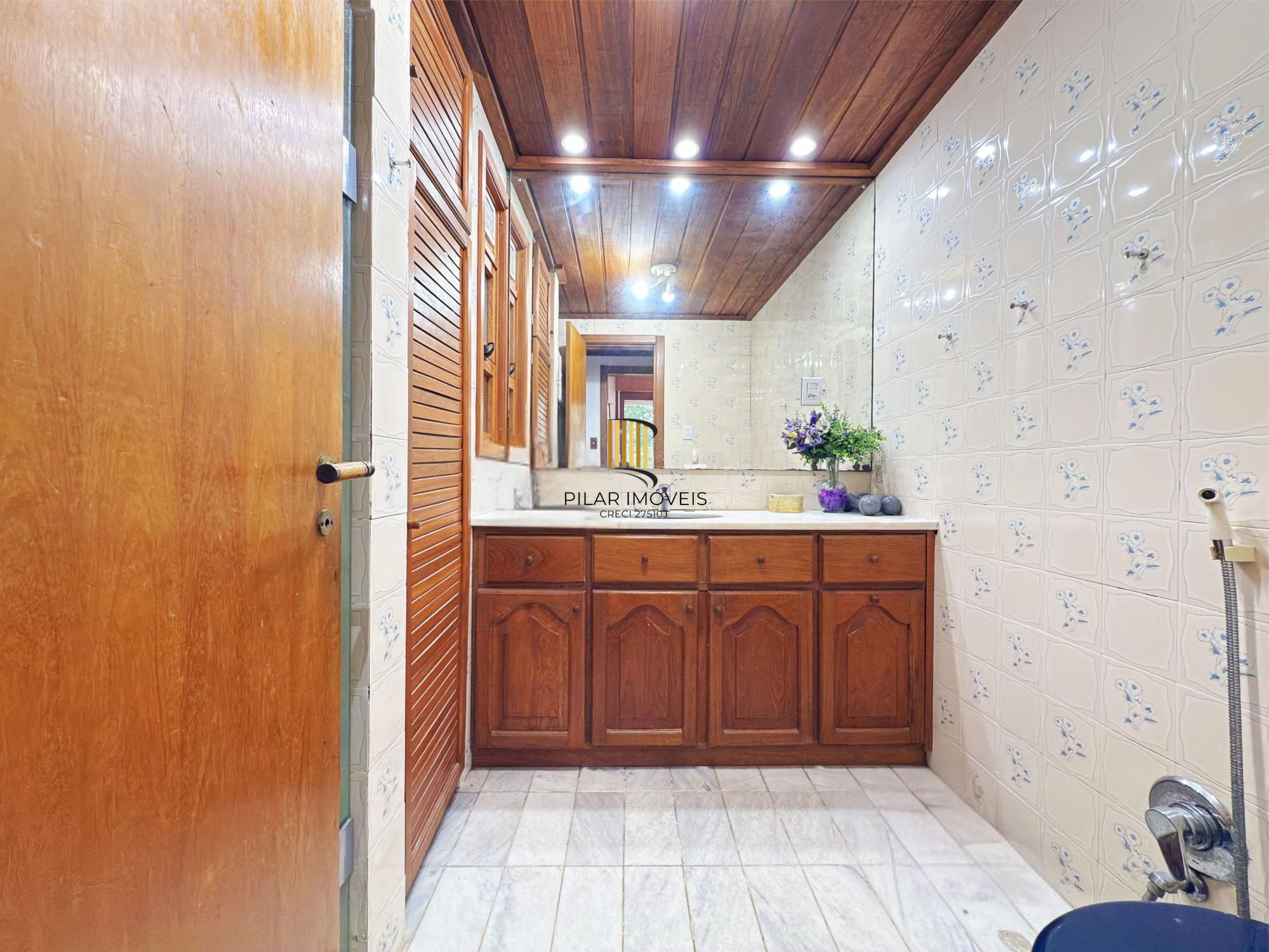 Apartamento 3 Dormit com Suíte e 127m² no Moinhos – Amplo e Localização Premium