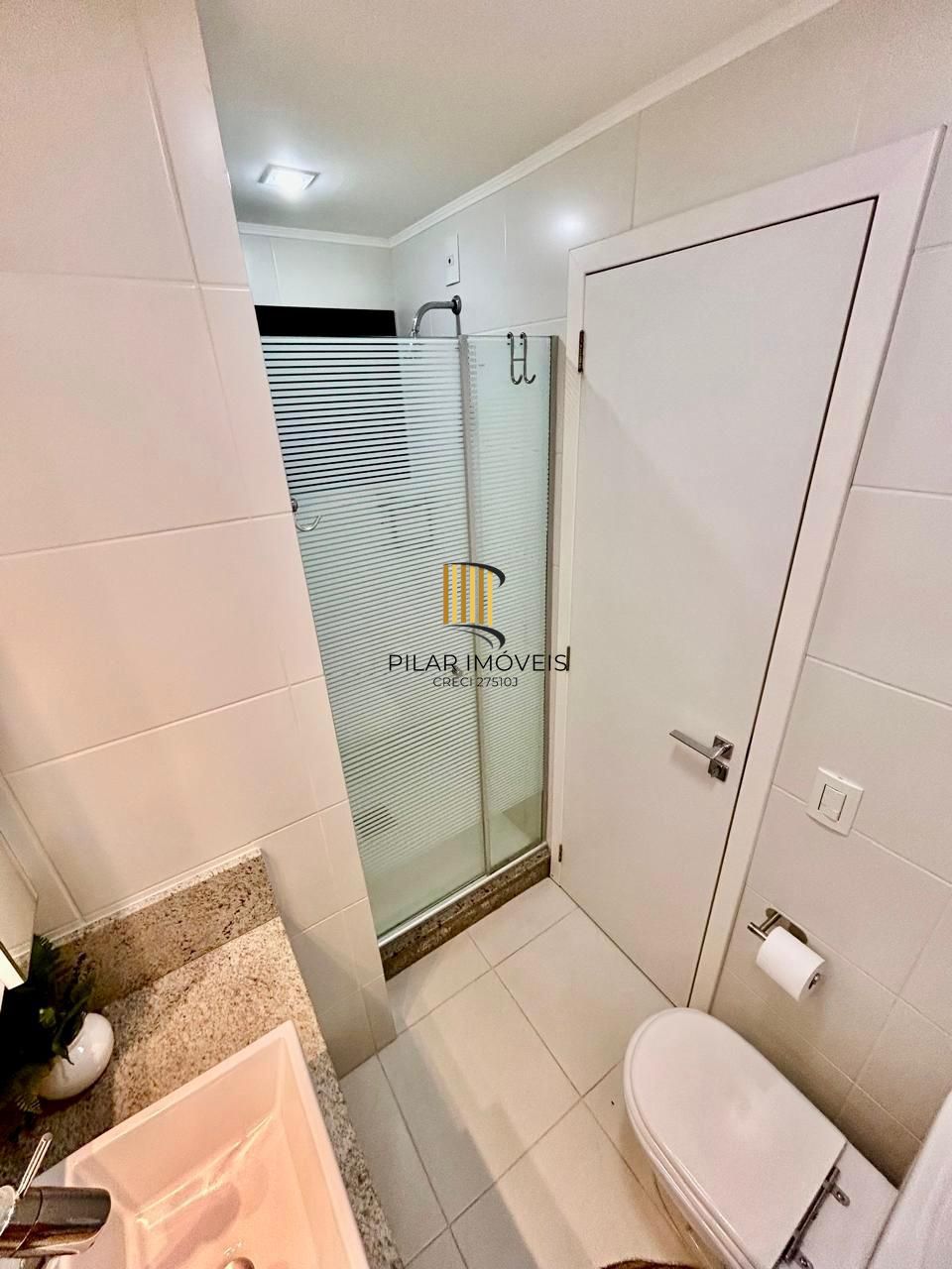 Excelente apartamento mobiliado no bairro Tristeza com 3d para comprar