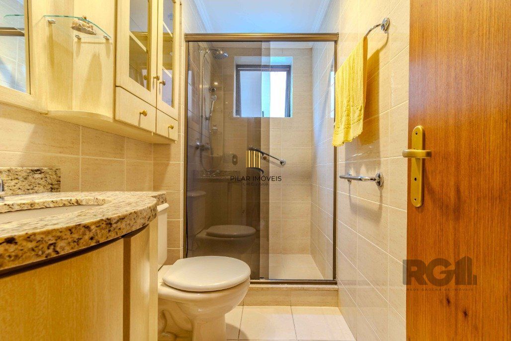 Apartamento 3 dormitórios e 2 vagas no Petrópolis, pertinho da Encol
