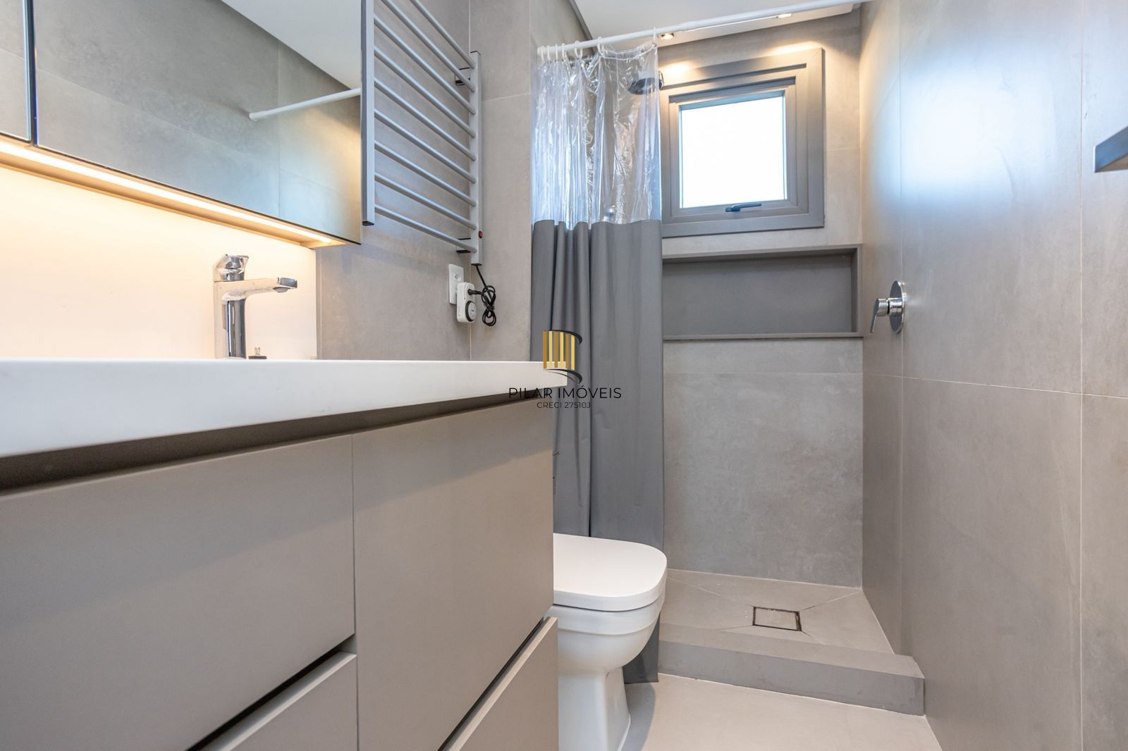 Apartamento de Luxo mobiliado com vista definitiva e automação- Três Figueiras