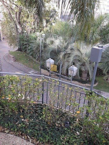 vende exelente casa com 442m² , 4 dormitórios Suíte, garagem para 4 carros