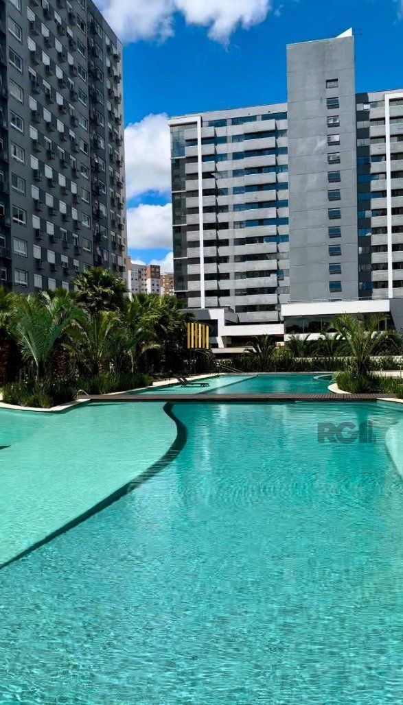 Apto 2 dorms 1 suíte, 1 vaga em condomínio com infra completa