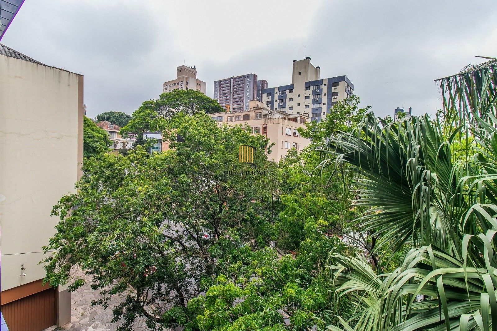 Apartamento com 118m² e 3 dormitórios, 1 suíte, 2 vagas no bairro Higienópolis