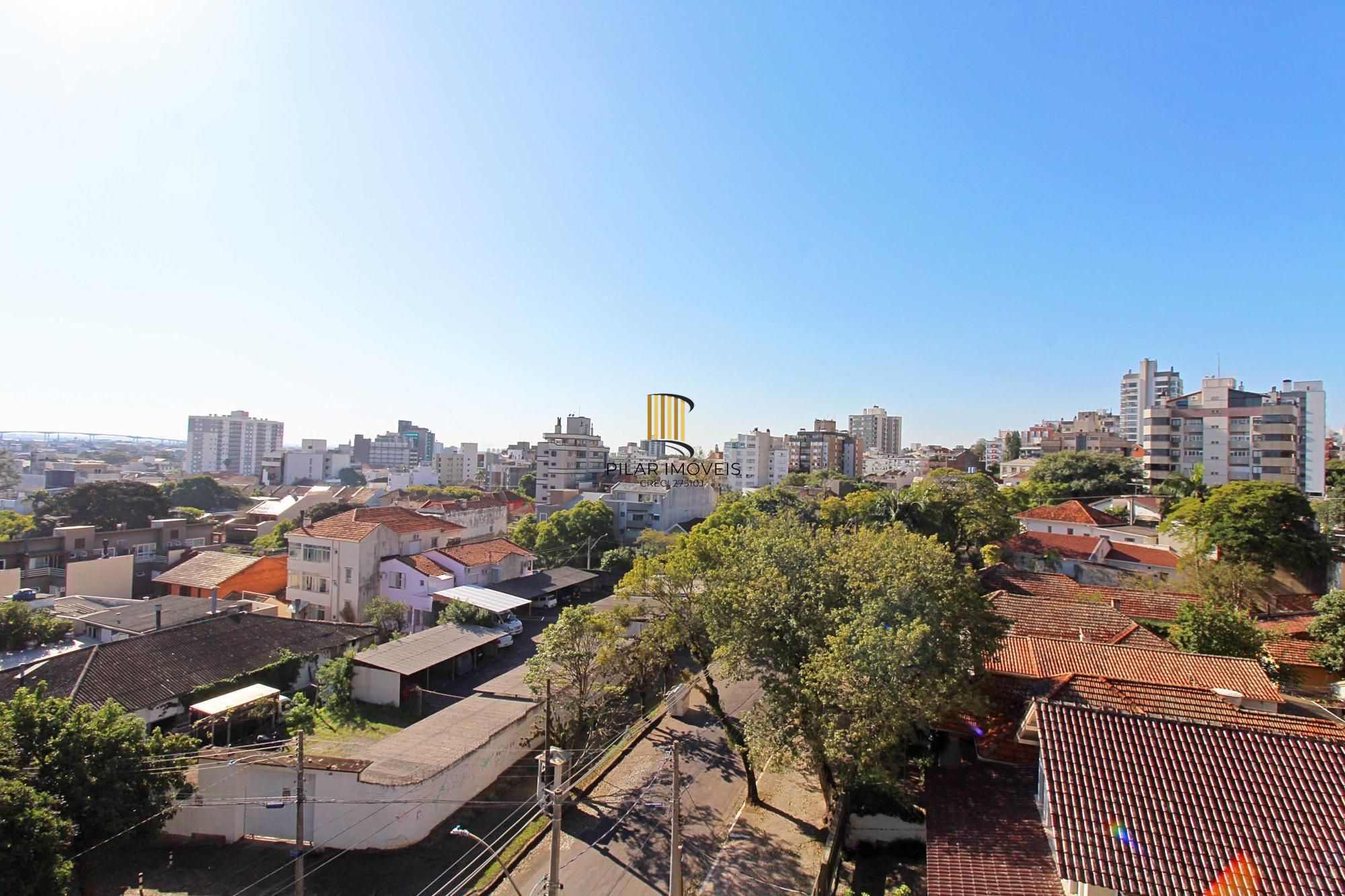 Apartamento a venda semi-mobiliado com dois dormitórios no bairro São João/PoA